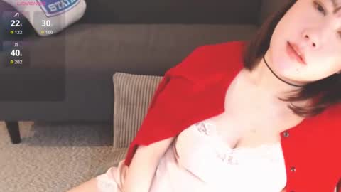 Momo online show from 05.11.26
