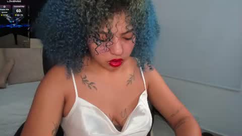 Snapshot of momo_ayasse chatting on 06.27.26 Momo online show from 06.27.26