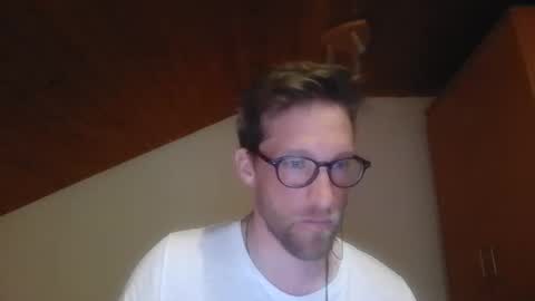 moms_little_monster online show from 11.11.25