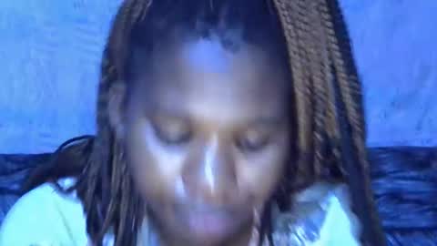 Snapshot of momsdoll chatting on 01.18.26 momsdoll online show from 01.18.26