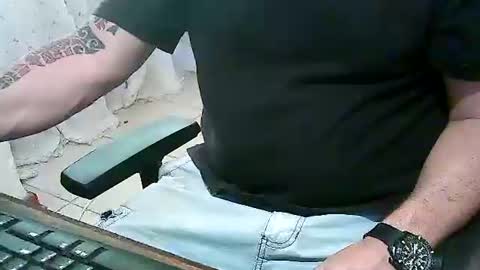 Snapshot of mon_za chatting on 01.04.25 mon_za online show from 01.04.25