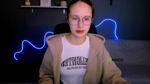 Mona  online show from 09.24.25