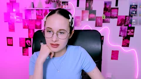 Mona  online show from 04.30.26