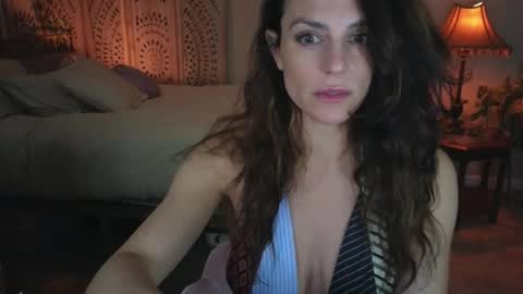 Mona online show from 02.13.26