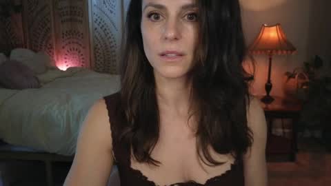 Mona online show from 05.06.26