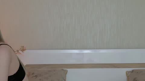 Monaxxx  online show from 01.19.25