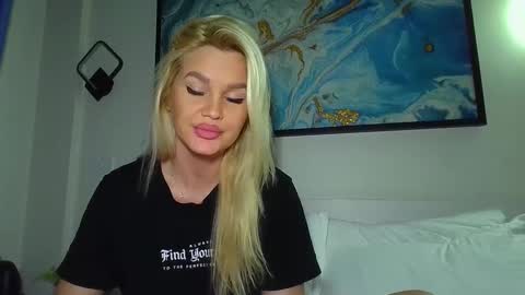 Monica online show from 12.10.24