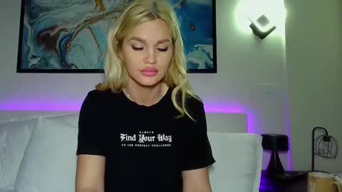 Monica online show from 02.22.25