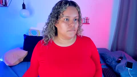 Snapshot of monica_bbw_ chatting on 02.09.25 aleja independent model online show from 02.09.25