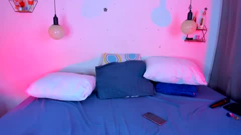 aleja      independent model       online show from 06.07.26