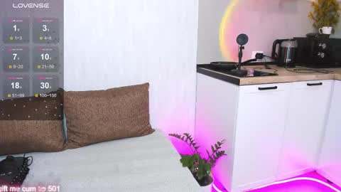 Snapshot of monica_blair chatting on 03.11.26 Monica online show from 03.11.26