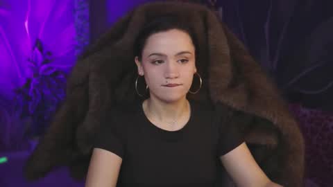 monica online show from 04.25.26