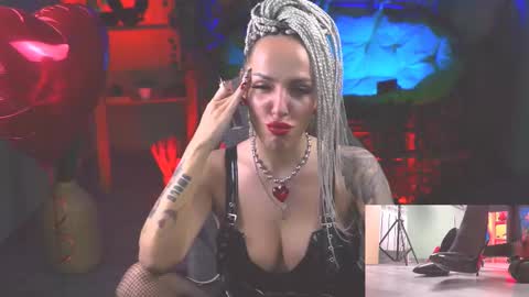 Monika online show from 02.15.25