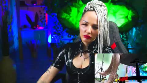 Monika online show from 03.07.25