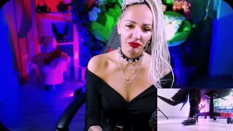 Monika online show from 09.26.25