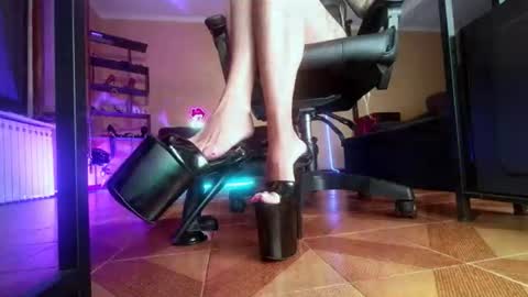 Miss Monica online show from 07.28.26
