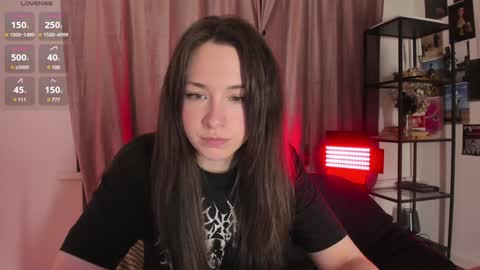 Monica online show from 01.21.25