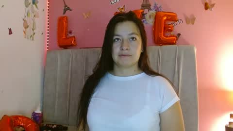 Snapshot of monickhot303av chatting on 02.28.25 monickhot303av online show from 02.28.25