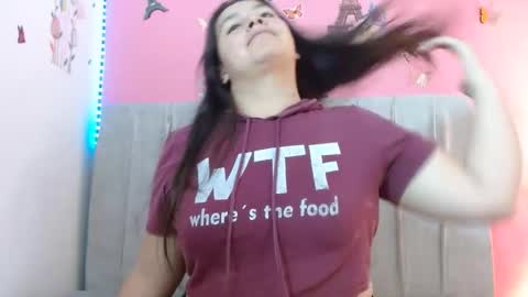 Snapshot of monickhot303av chatting on 03.06.25 monickhot303av online show from 03.06.25