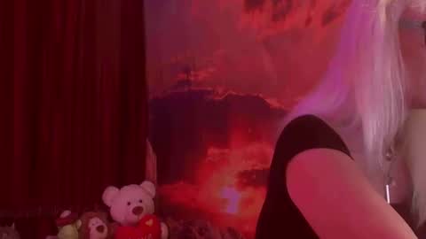 Monika    online show from 10.31.25