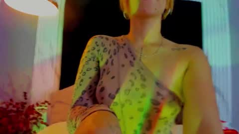 MONIK FOX online show from 09.12.25