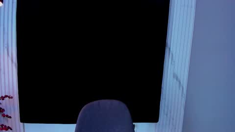 MONIK FOX online show from 09.16.25