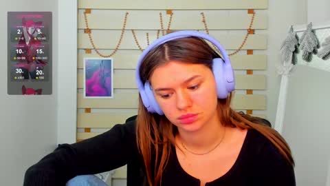 Monika online show from 12.30.24