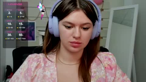 Monika online show from 03.08.25