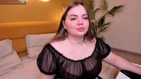 Monika online show from 02.10.25