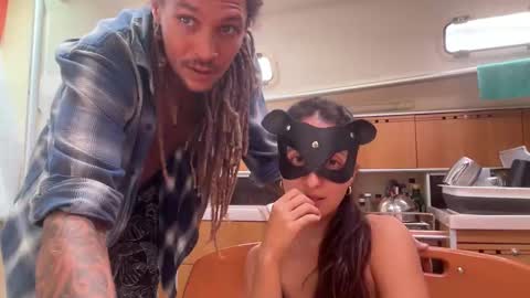 Monk and Mia online show from 10.11.25