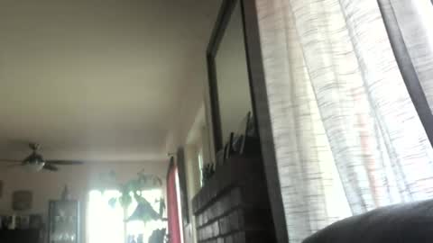 Snapshot of monkeedance chatting on 03.12.25 Monkee Dance online show from 03.12.25