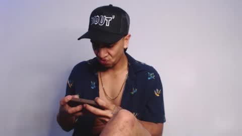 Snapshot of monkey_uchiha77 chatting on 01.09.26 simon dice online show from 01.09.26