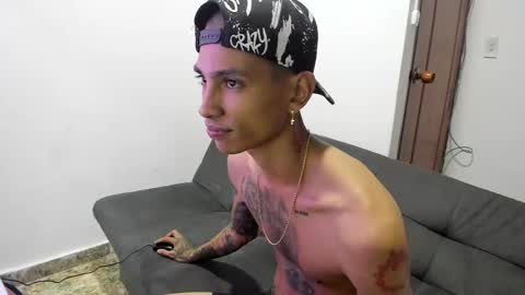 Snapshot of monkeyd_66 chatting on 12.16.24 monkeyd_66 online show from 12.16.24