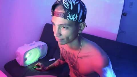 monkeyd_66 online show from 12.17.24