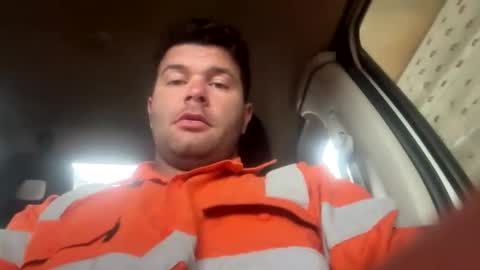 Snapshot of monkeydward chatting on 03.18.26 monkeydward online show from 03.18.26