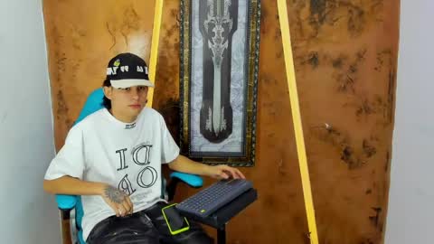 monky_0002 online show from 06.07.26