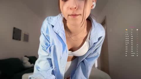 Mary online show from 10.29.25