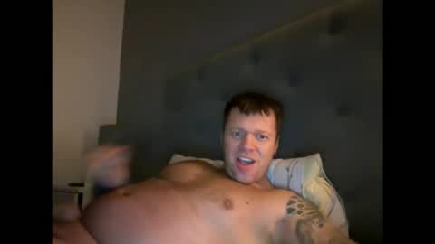 Snapshot of monster_d_ chatting on 10.17.25 Monster D online show from 10.17.25