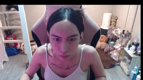 ELYSE A SIMPLE GIRL online show from 01.15.26