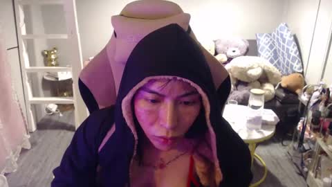 ELYSE A SIMPLE GIRL online show from 04.29.26