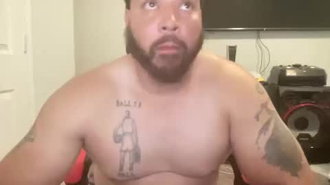 Snapshot of monsterdom9 chatting on 10.16.25 monsterdom9 online show from 10.16.25