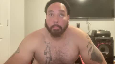 Snapshot of monsterdom9 chatting on 12.16.25 monsterdom9 online show from 12.16.25