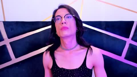 Snapshot of monsterhole91 chatting on 12.14.24 Linda Darling online show from 12.14.24