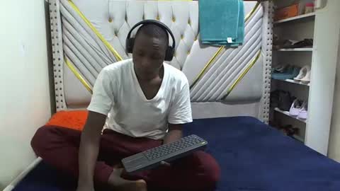 monstrous_cock1 online show from 06.25.26