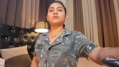 Snapshot of monstrouscockdivaontop chatting on 02.06.25 Ruthie online show from 02.06.25