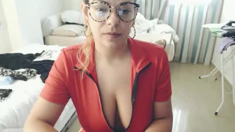 Monse online show from 04.24.26