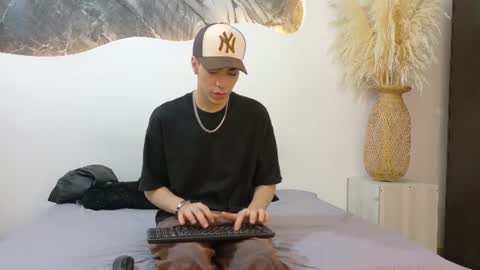 Snapshot of monyel_blake chatting on 07.28.26 online show from 07.28.26