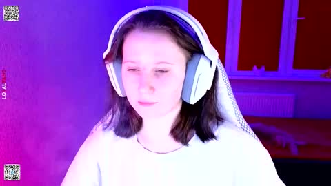 Snapshot of moon_avengers chatting on 01.31.26 Lola online show from 01.31.26