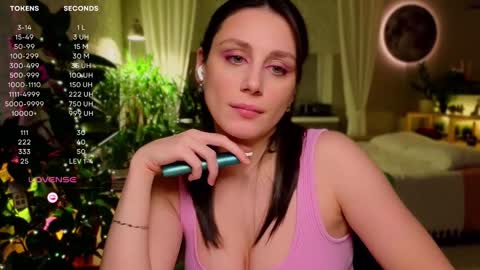 Luna  online show from 01.19.25