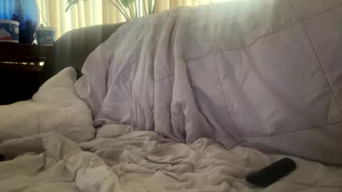 Snapshot of moon_man5 chatting on 11.21.25 Mitchell online show from 11.21.25